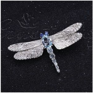 Брошка Dragonfly светлосин топаз