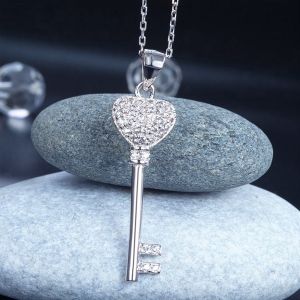 Колие Key to Happiness